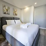 Cr - One Bedroom Apartamento *