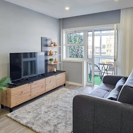 Cr - One Bedroom